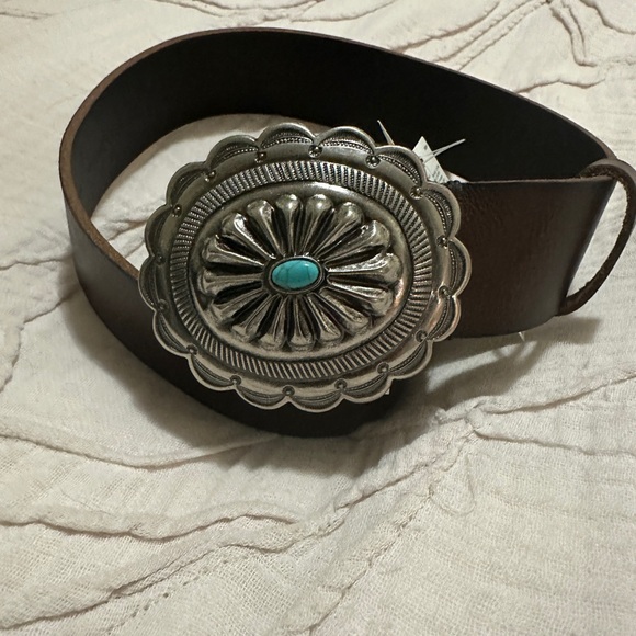 Turquoise Buckle Belt - Picture 2 of 3